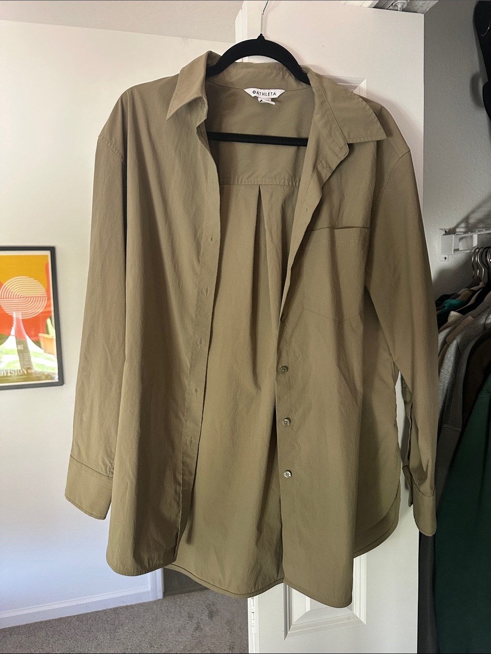 Athleta Olive-Tone Relaxed Button-Down Shirt